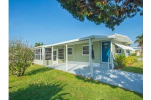 309 Ne Pinelake Village Boulevard, Jensen Beach