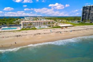 9800 S Ocean 107 Drive 107, Jensen Beach