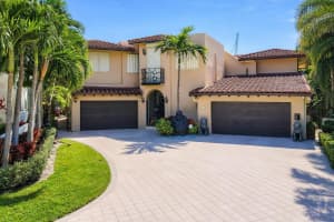2850 Ne 44th Street, Lighthouse Point