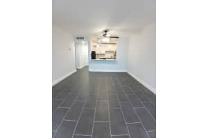 1830 Embassy Drive 303, West Palm Beach