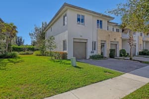 1010 Pioneer Way, Royal Palm Beach
