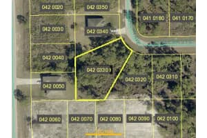 1210 Ecclesia Street E, Lehigh Acres