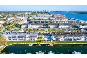 130 Doolen Court 108, North Palm Beach