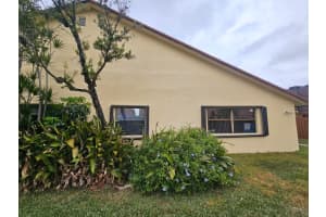 503 Springdale Circle 50c, Palm Springs