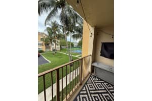 4041 San Marino Boulevard 202, West Palm Beach