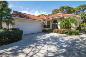 199 E Tall Oaks Circle, Palm Beach Gardens