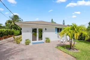 801 Hibiscus Avenue, Juno Beach