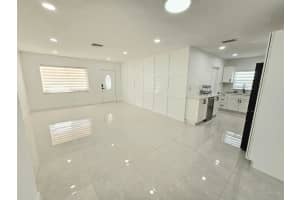 7304 Westwood Drive, Tamarac