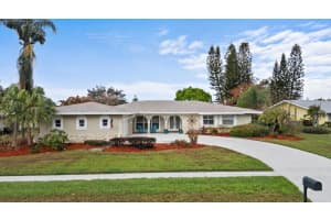 2802 Se Pine Valley Street, Port St. Lucie, Fl 34952, Port Saint Lucie
