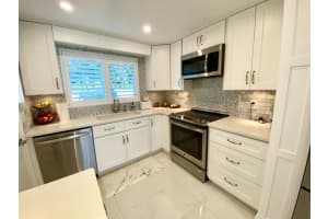 331 Tequesta Drive 118, Tequesta