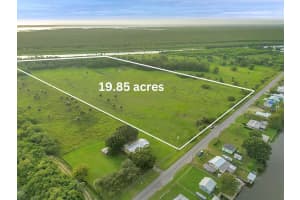 1493 Hunter Road, Okeechobee