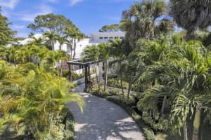 355 Oakview Drive, Delray Beach