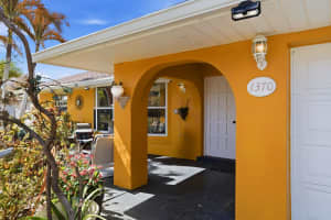 1370 Se Navajo Lane, Port St. Lucie, Fl 34983, Port Saint Lucie