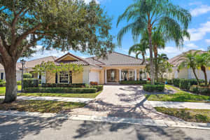 1115 Orinoco Way, Palm Beach Gardens