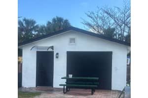 870-g Sw 9th Street, Pompano Beach