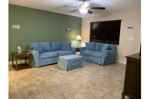 801 Hummingbird Way 201, North Palm Beach