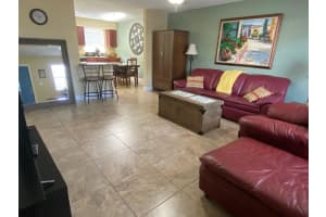 801 Hummingbird Way 104, North Palm Beach