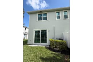 5331 Flannigan Way, Lake Worth