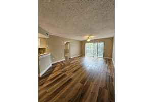 4187 N Haverhill Road 517, West Palm Beach