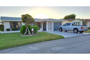 6710 Nw 58th Court, Tamarac