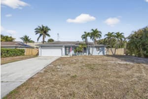 9774 Jonquil Circle S, Palm Beach Gardens