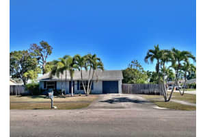 4955 Collesium Drive, Lake Worth