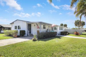 7750 Se Shenandoah Drive, Hobe Sound