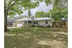 2445 88th Court, Vero Beach