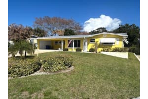 3393 Ne Sandra Drive, Jensen Beach