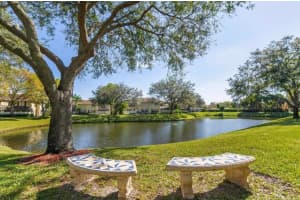 40 Essex Court A, Royal Palm Beach