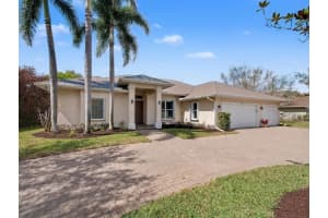 8122 Sw Yachtsmans Drive, Stuart 8122 Sw Yachtsmans Drive, Stuart