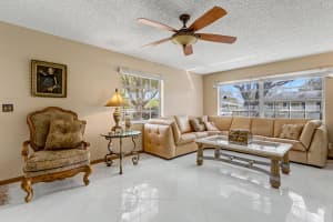 10095 42nd Avenue S 145, Boynton Beach