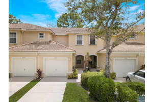 1527 Barrymore Court, Wellington