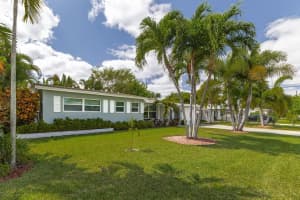 498 Ne 47th Street, Boca Raton