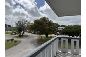 301 Wellington F, West Palm Beach