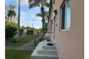 8428 Nw 2nd Avenue 8428, Miami