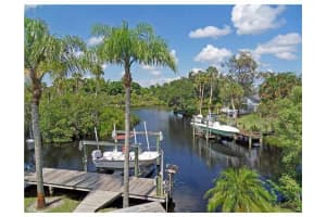 5675 Sw Mapp Road, Palm City