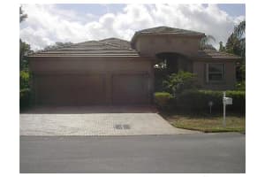 26 Lake Eden Drive, Boynton Beach