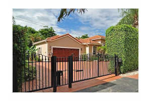 9092 Villa Portofino Circle, Boca Raton