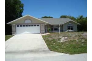 6411 55th Square, Vero Beach