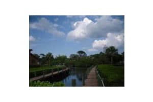 4885 Se Capstan Avenue E-28, Stuart