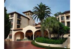 200 Bradley Place 202, Palm Beach