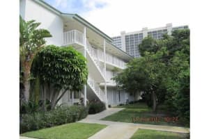 2760 Banyan Road 5a, Boca Raton 2760 Banyan Road 5a, Boca Raton