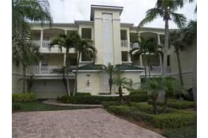 1910 Tarpon Lane 202, Vero Beach