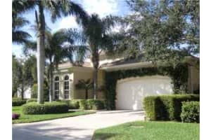 335 Vizcaya Drive, Palm Beach Gardens