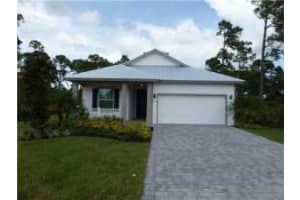2472 Nw Hummingbird Circle, Stuart