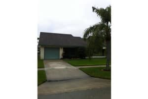 12018 Suellen Circle, Wellington