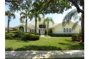2315 Rabbit Hollowe Circle, Delray Beach