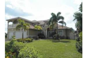 780 Se River Court, Port Saint Lucie