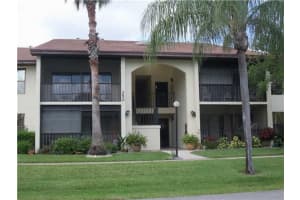 250 Se Four Winds Drive 203, Stuart